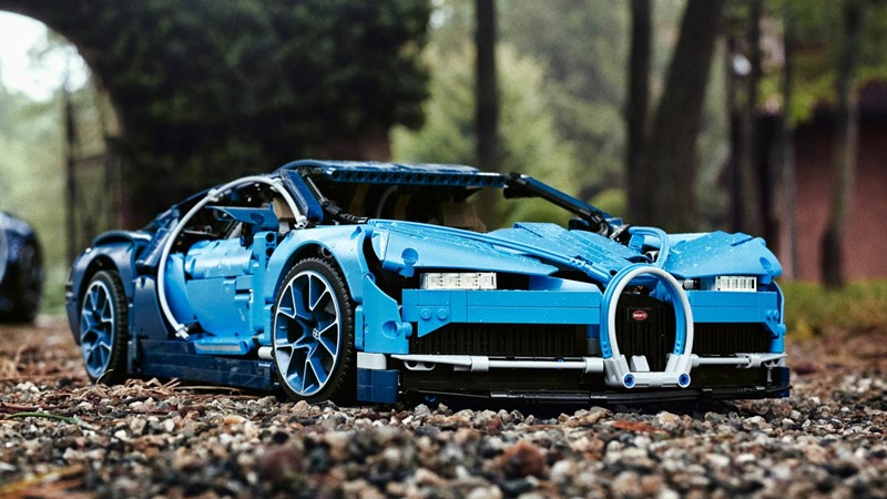 Wycofania LEGO 2022 42083 Bugatti Chiron