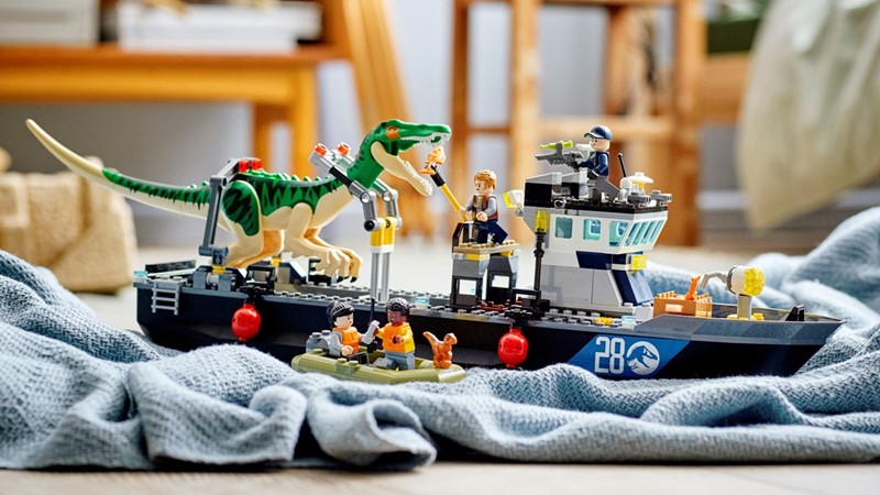 Wycofania LEGO 2022 76942 Barionyks i ucieczka łodzią