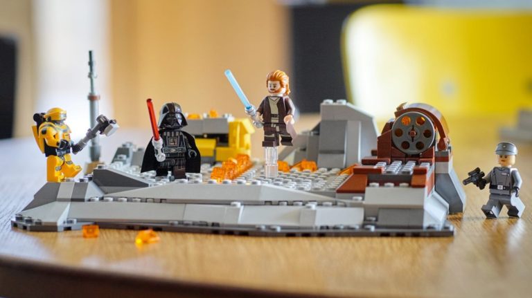 Set LEGO 75334 Obi-Wan Kenobi kontra Darth Vader już na stronie LEGO
