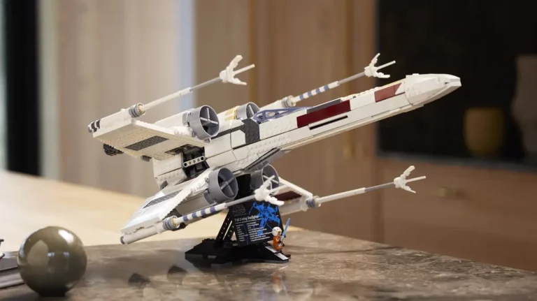 Nowy myśliwiec X-Wing wylądował na stronie LEGO