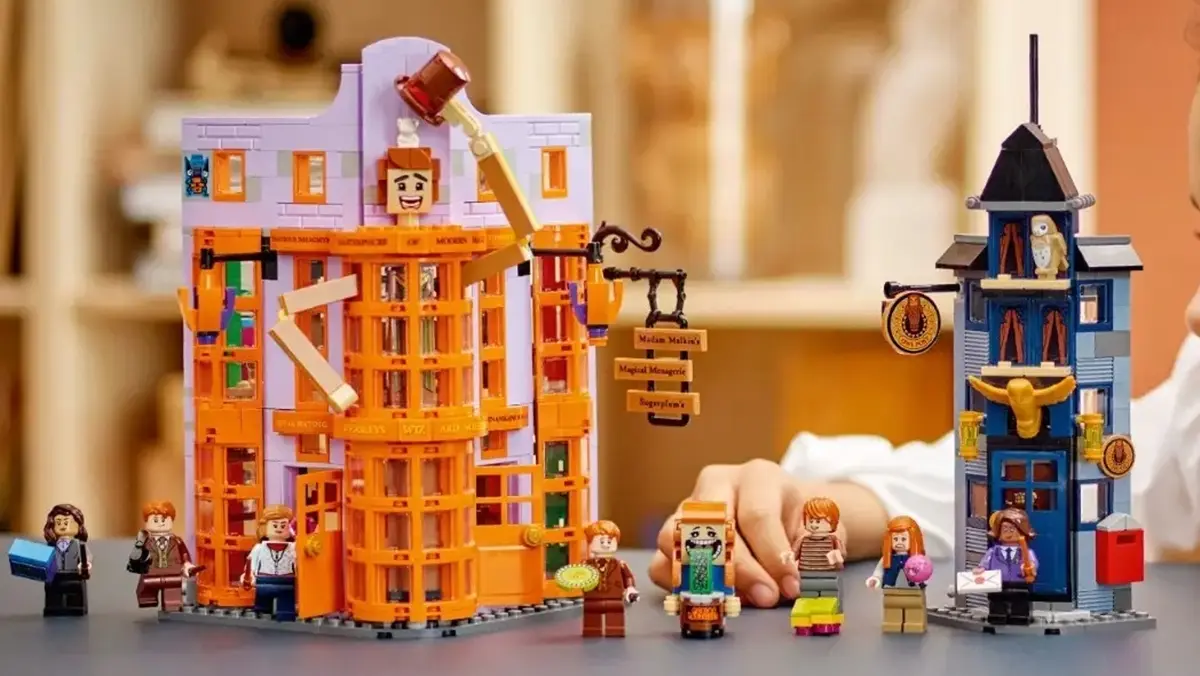 Oficjalne zdjęcia zestawu LEGO ze sklepem Weasleyów