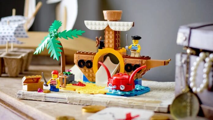 LEGO piracki plac zabaw