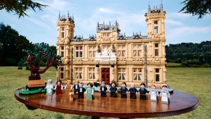 LEGO Downtown Abbey